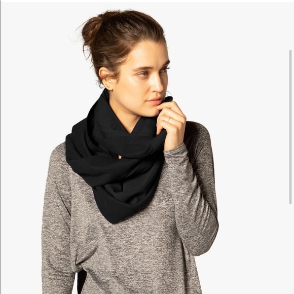 Beyond Yoga Accessories - Beyond Yoga Infinity Scarf